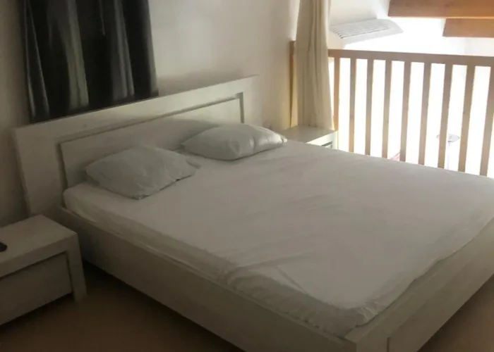 Appartement Beau Et Vaste 3 Pieces Avec Piscine Agde